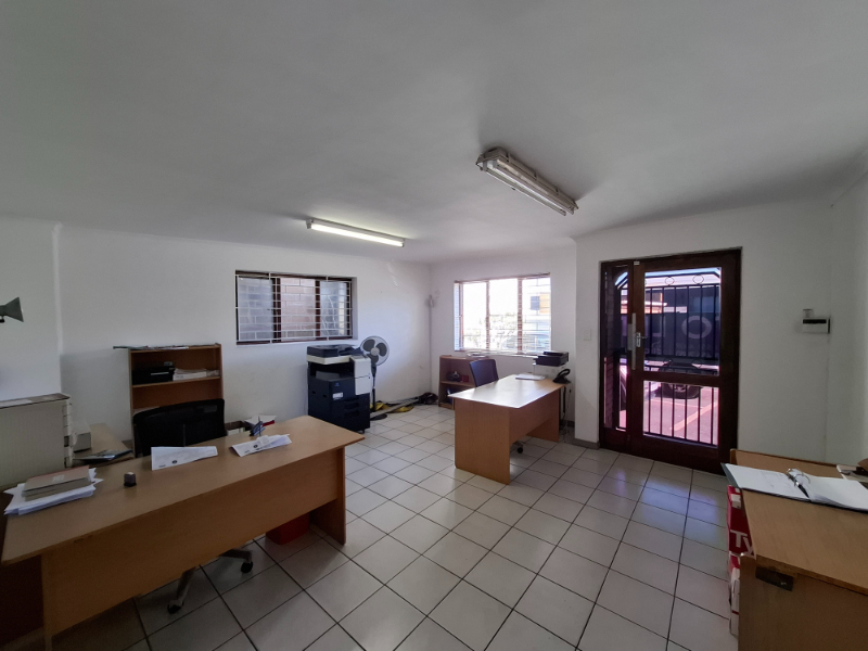 To Let commercial Property for Rent in Montague Gardens Western Cape